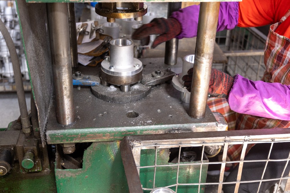 鋁壓鑄成型工藝的主要應(yīng)用領(lǐng)域是什么？