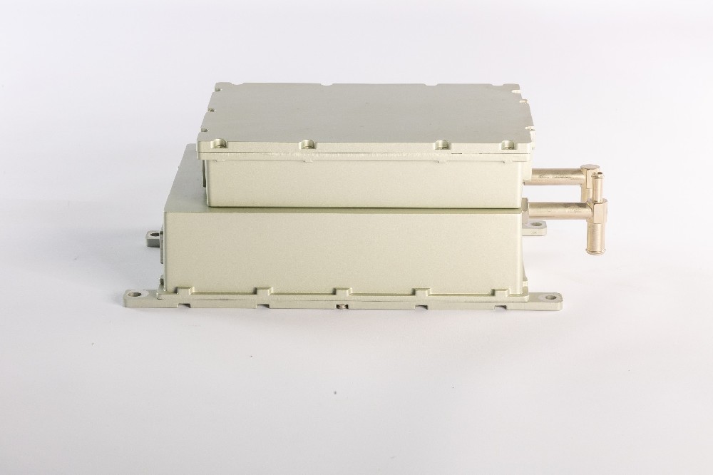 新能源汽車(chē)熱潮，壓鑄廠家迎來(lái)發(fā)展新風(fēng)口